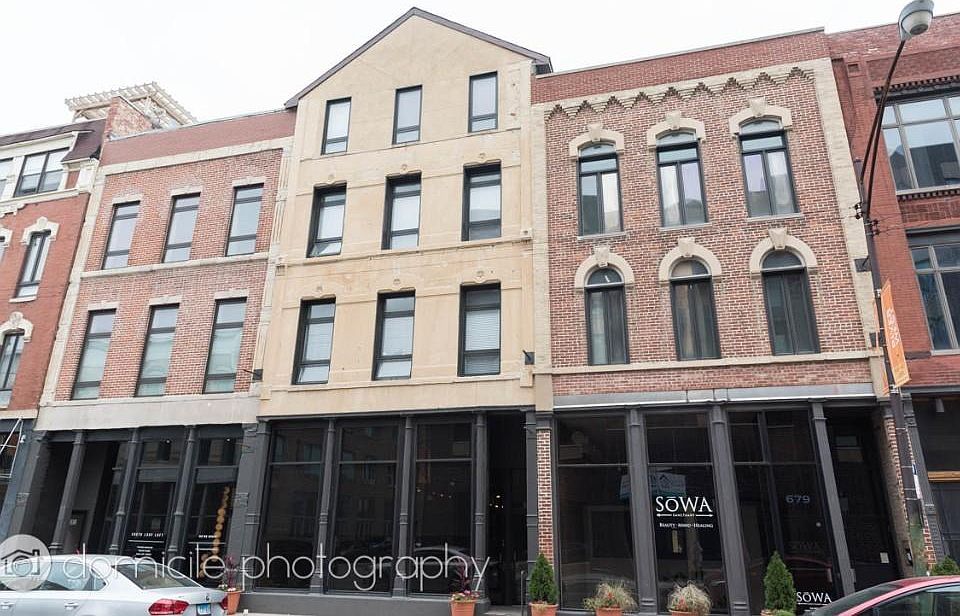 1st image of 679 N Milwaukee Ave APT 301J