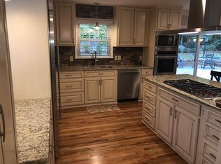 4011 Piedmont Dr SE, Huntsville, AL 35802