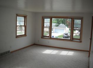 1220 Oregon St #2, Green Bay, WI 54303
