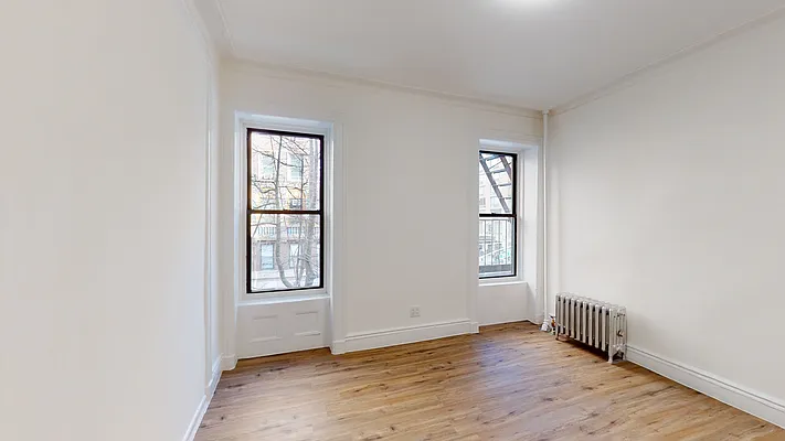 Rented by Bond New York | media 2