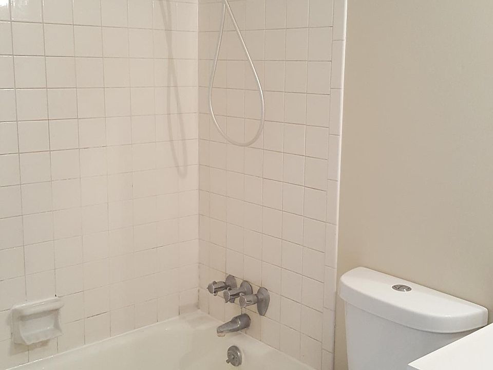 1st image of 953 83rd Ave N #953