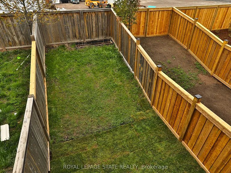 45 Edenrock Dr — Photo 14