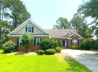 1214 Greenbriar Dr, Vass, NC 28394