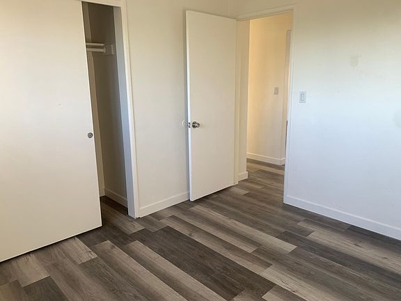 5th image of 4405 New Jersey St
