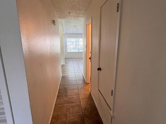 3rd image of 12304 Dellrey Dr #B