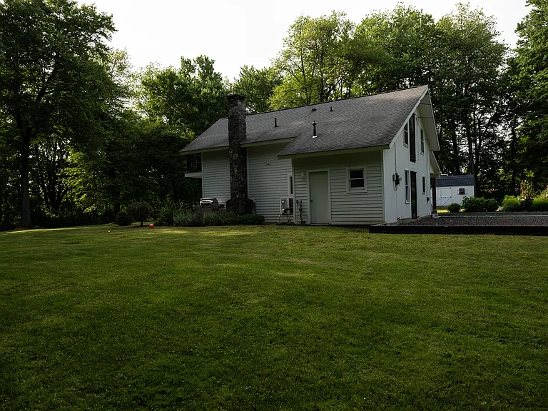 19 Pats Ln — Photo 4