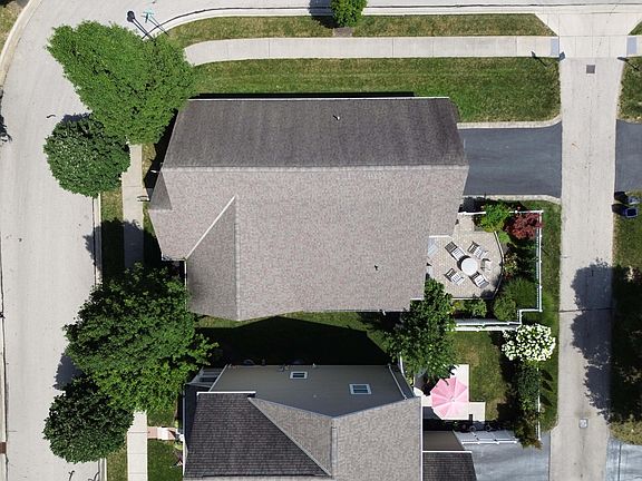 3rd image of 686 Granite Dr