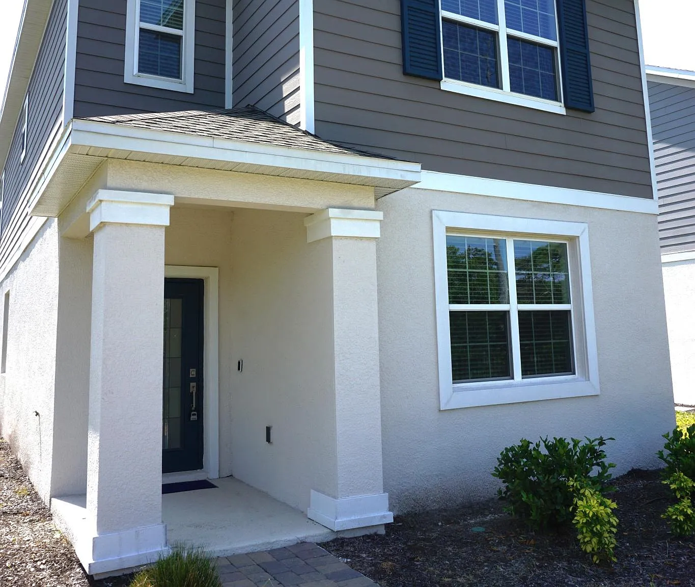 4 bed, 3.5 bath, 2471 sqft, $2,695 — Photo 2