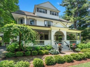 252 Franklin St, Newton, MA 02458