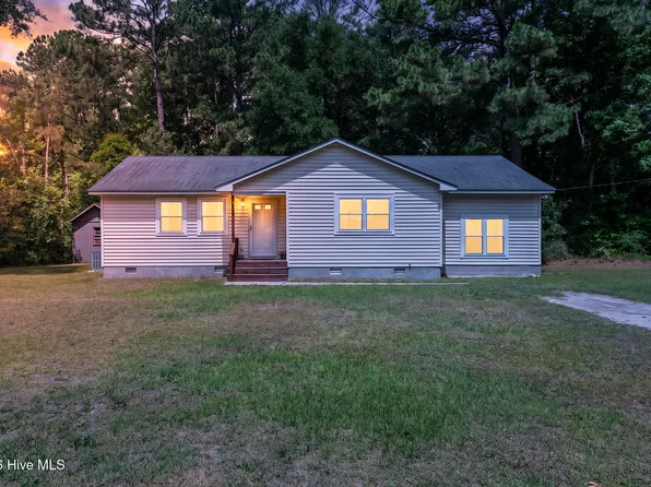 2013 Ridge Road, New Bern, NC 28560