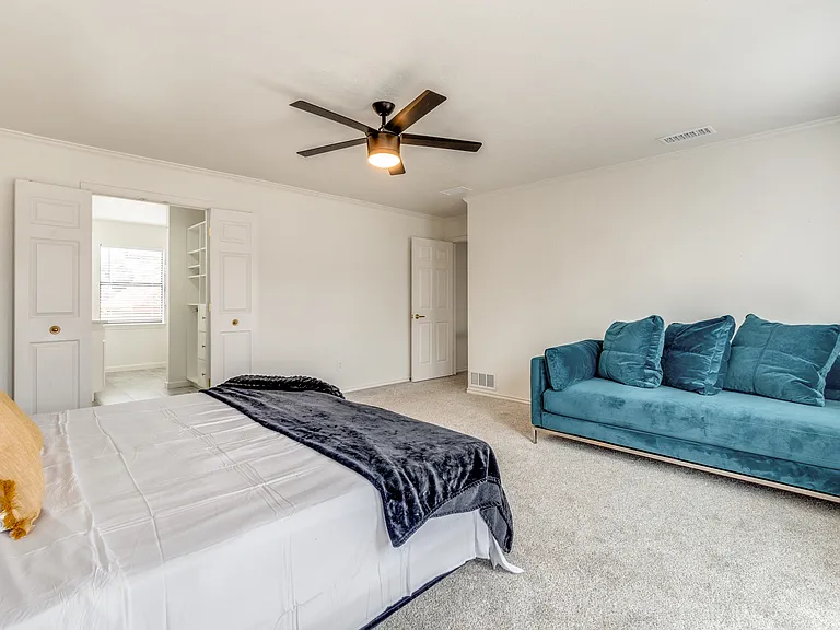 9130 Valley Chapel Ln — Photo 23