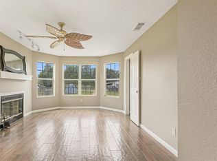 704 Mimosa St, Fresno, TX 77545
