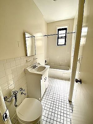 4th image of 32-84 31st St #4AA