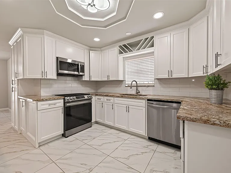 5207 Bent Bough Ln — Photo 15