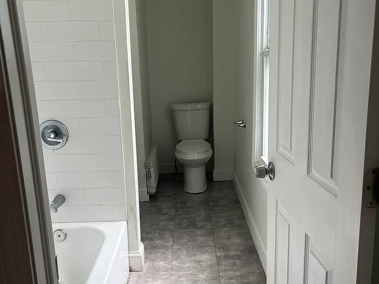 54 Roath St #2 — Photo 7
