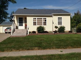 1931 Crane St, Oshkosh, WI 54901