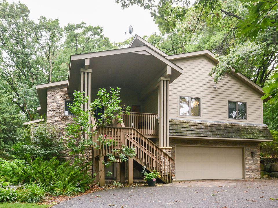 1st image of 260 Edgewood Ln