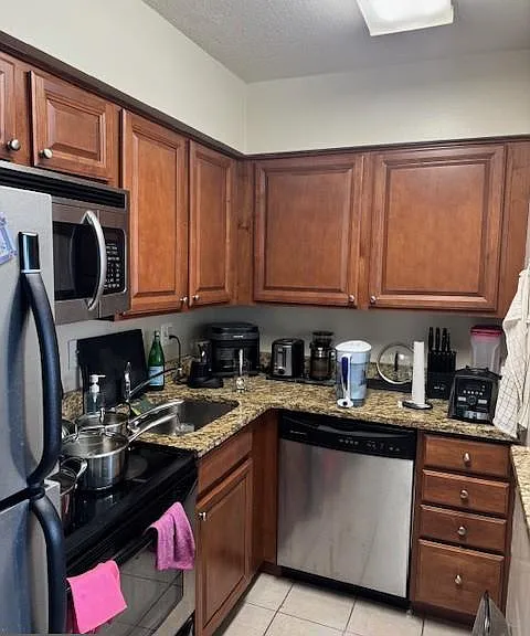 1420 Locust St #15H — Photo 9