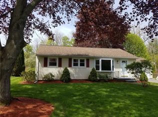 508 Glenview Ct, Webster, NY 14580