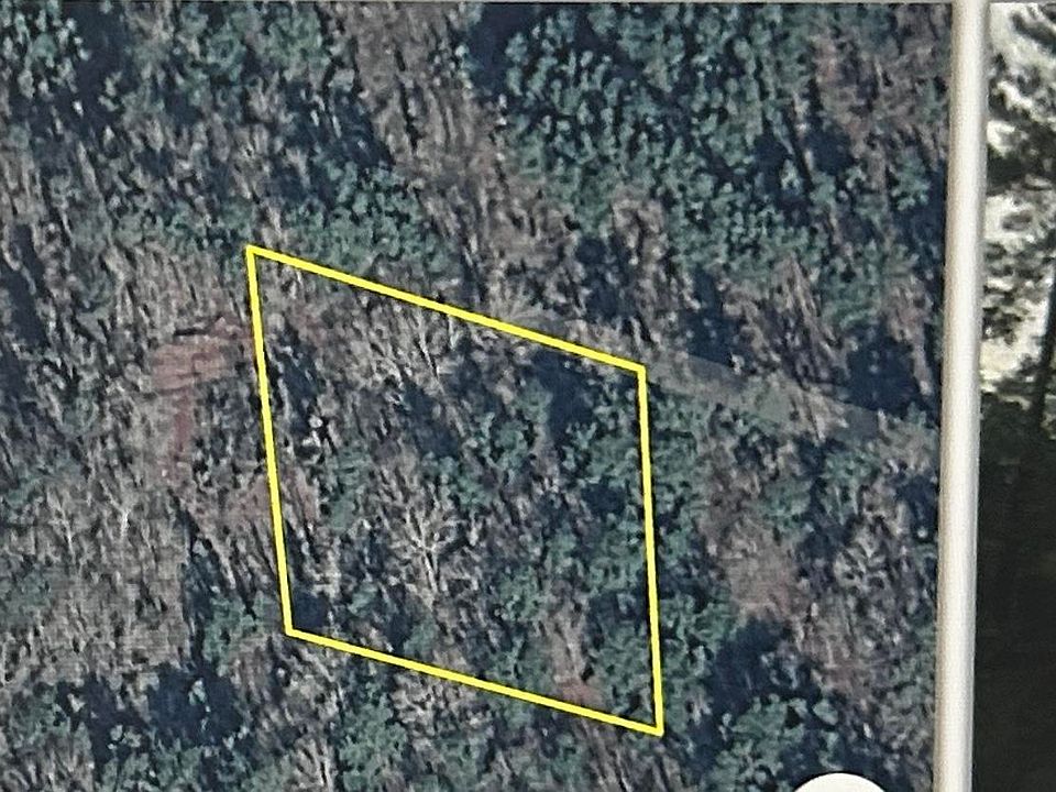 2nd image of 235 Flemming Creek Rd