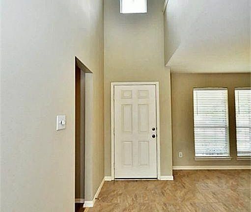 Entrance and Dining area
