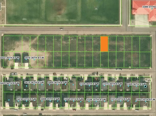 37th St W, Williston, ND 58801