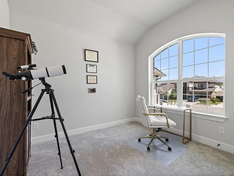 8408 Grenadier Dr — Photo 5
