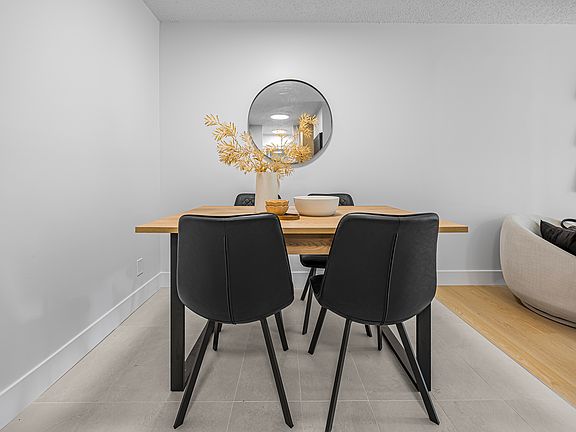 4th image of 10250 116th St NW #1584577
