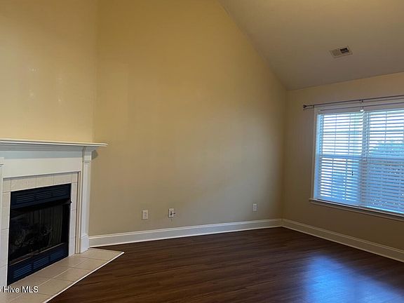 3rd image of 1017 Stoney Woods Ln