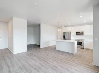 91-3641 Iwikuamoo St #1303, Ewa Beach, HI 96706