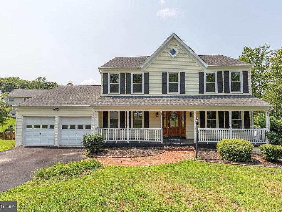 1st image of 5 Ballantrae Ct