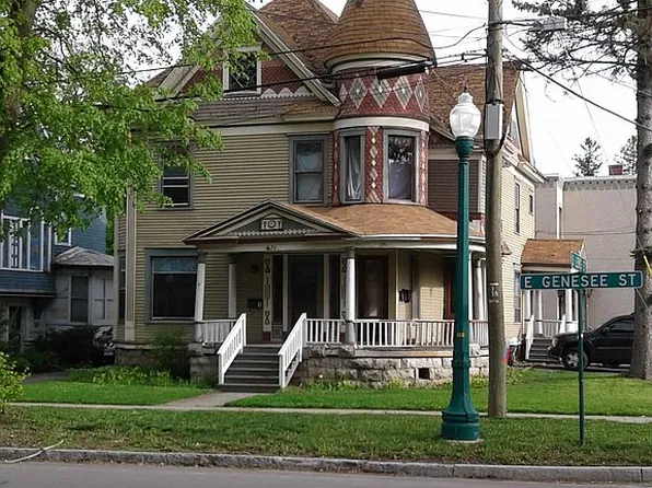 73 E Genesee St, Auburn, NY 13021