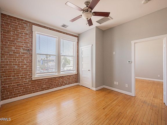 4th image of 39 W Main St #8