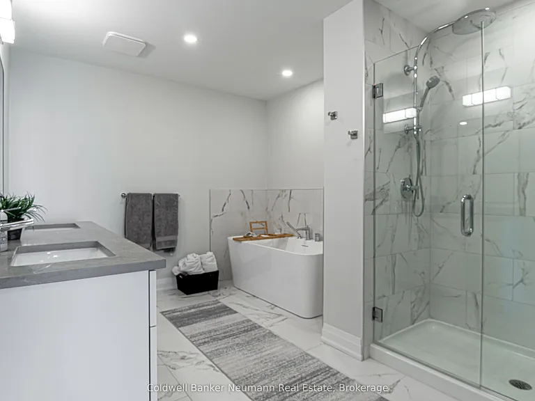 71 Wyndham St S #1206 — Photo 14