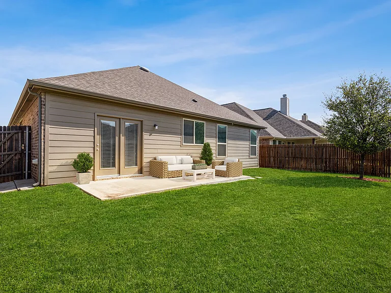 2448 Open Range Dr — Photo 9