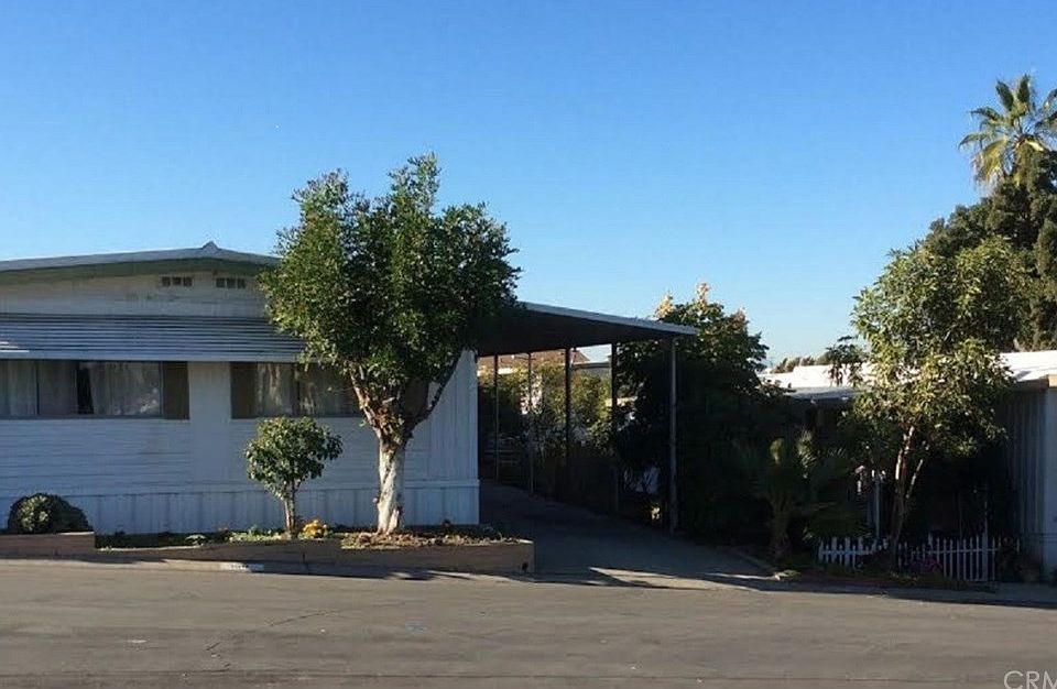 2nd image of 901 6th Ave Spc 168