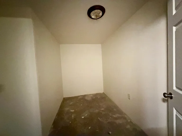 6840 Delmonico Dr — Photo 15