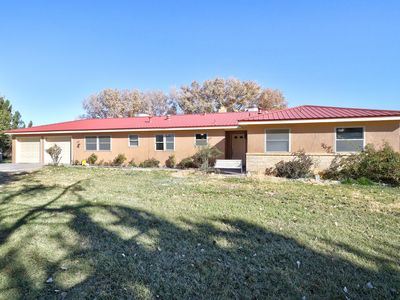 8 Camino Del Sol, Los Lunas, NM, 87031