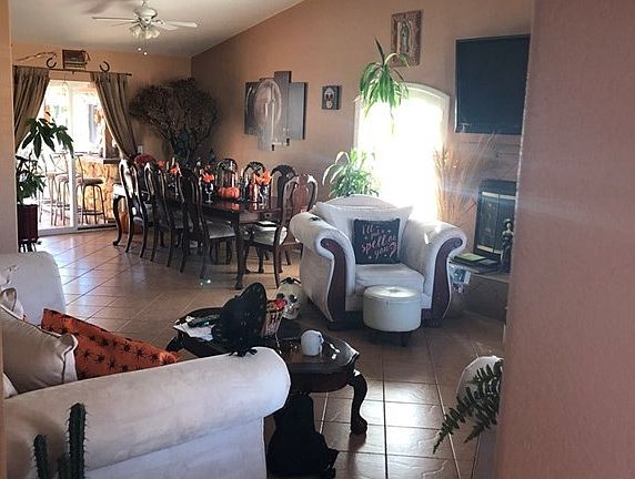 4th image of 10833 Linden Ave