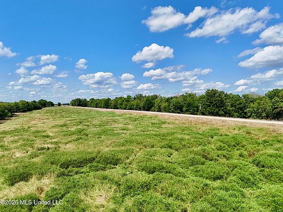 2nd image of 2 Levee Maintenance Rd