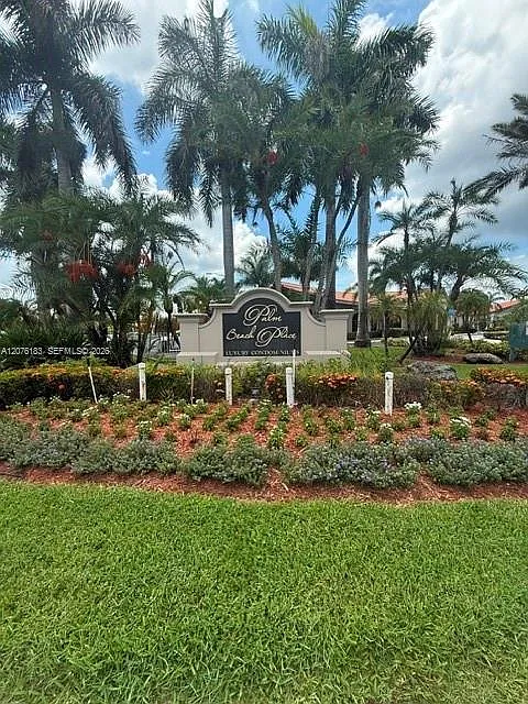 2 bed, 2.0 bath, 1060 sqft, $2,000 — Photo 1