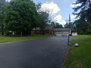 3200 Hann Hill Rd, Hermitage, PA 16148