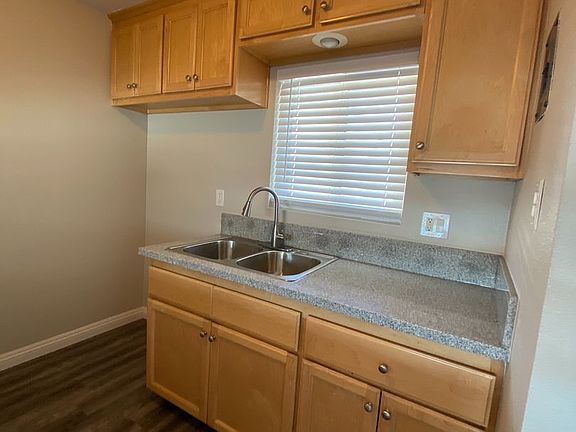 2nd image of 11037 Ferina St #13