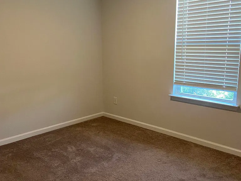413 High Ridge Ct — Photo 19