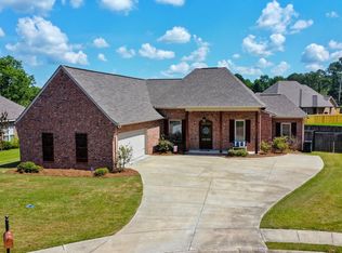 204 Stoney Ridge Rd, Clinton, MS 39056