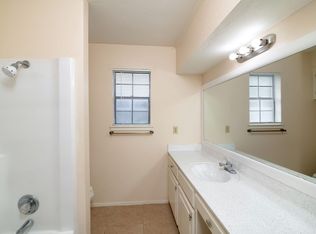 6203 Circo Dr, Granbury, TX 76049