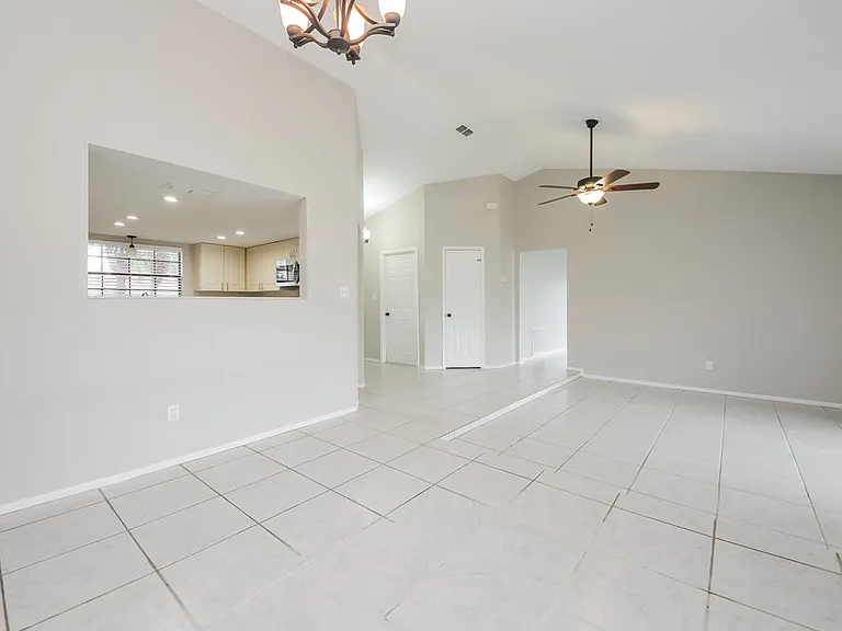 1000 Dinero Dr — Photo 5