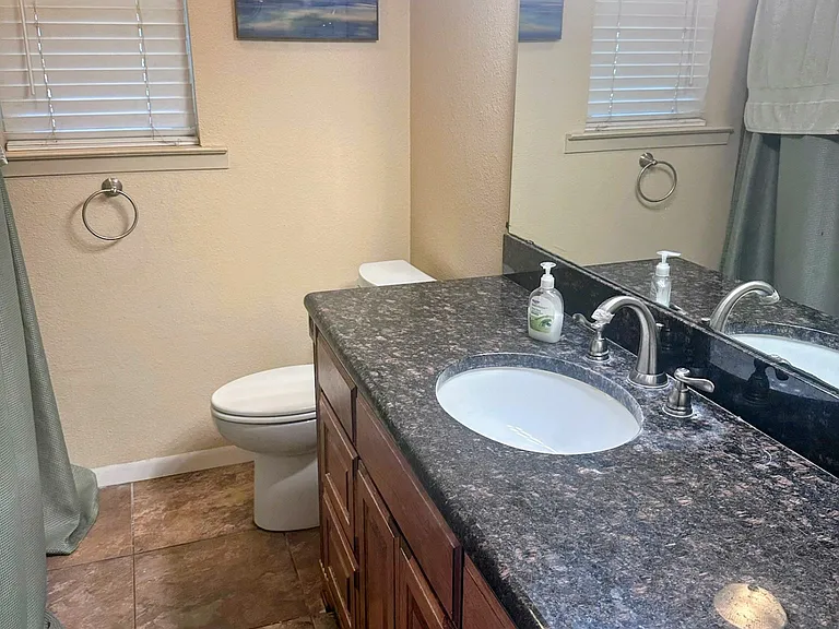 1203 N Dale Ave — Photo 9