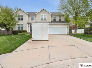 16136 V Cir, Omaha, NE 68135
