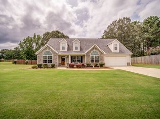 35 Lilac Ln, Covington, GA 30016